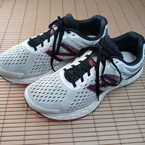New Balance 680 v6 Men’s Running Athletic Shoes Size 13 4E White Black Red. 241p